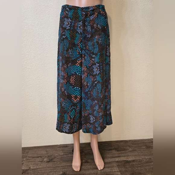 Anthropologie The Essential Culotte Wide Leg Snakeskin Print Pants Size 6 - Picture 9 of 16